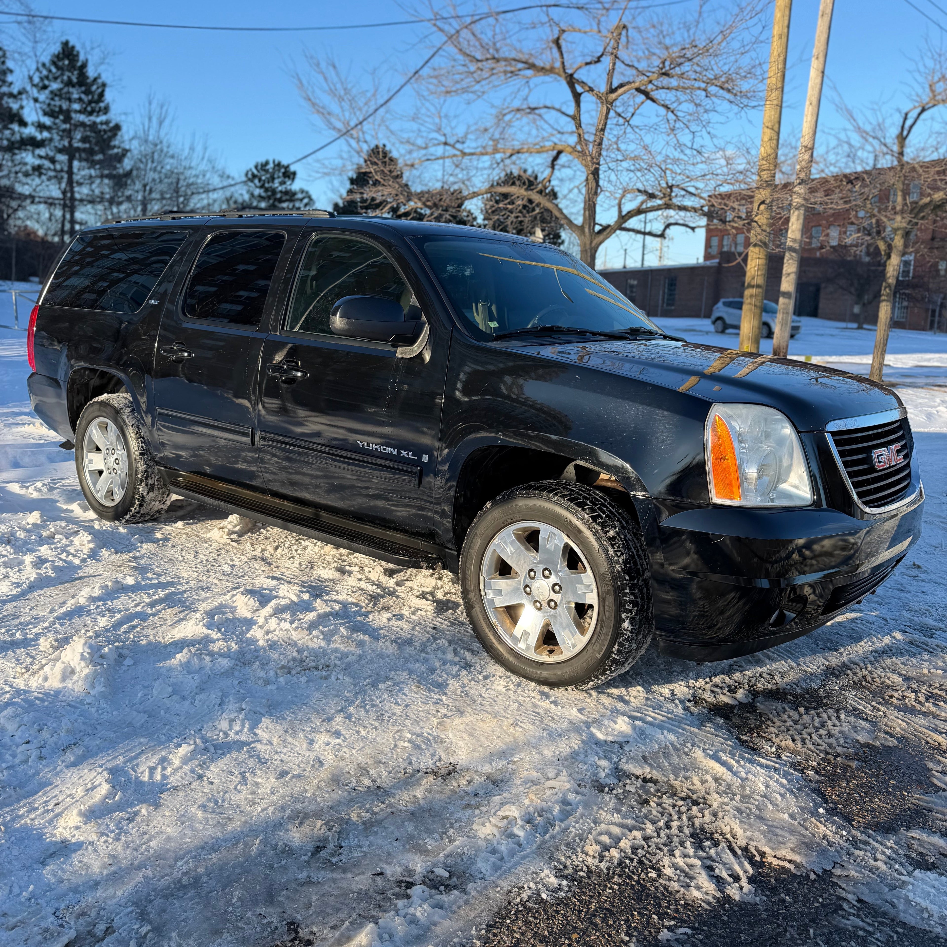 GMC YUKON DENALI RENTAL