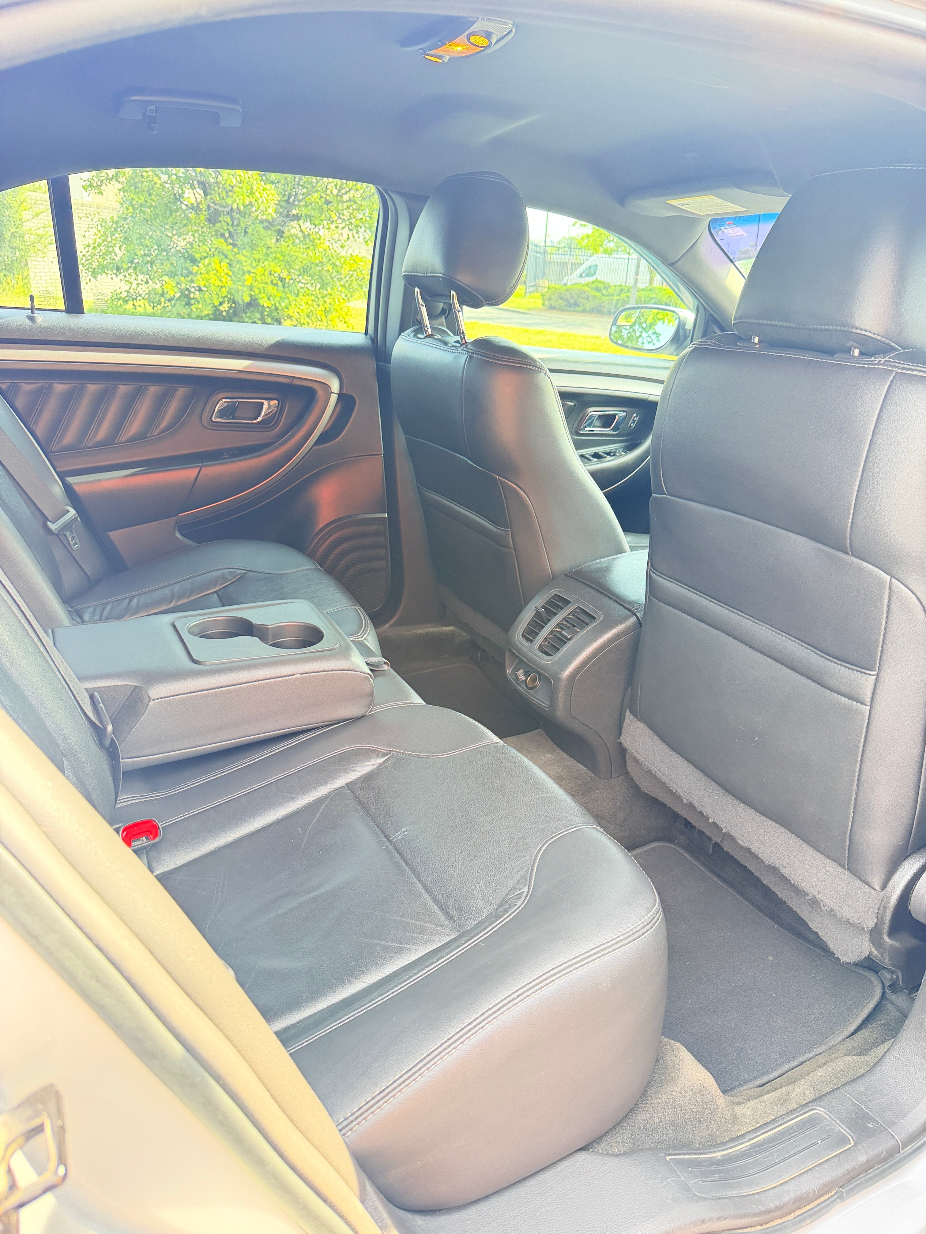 Ford Taurus full size