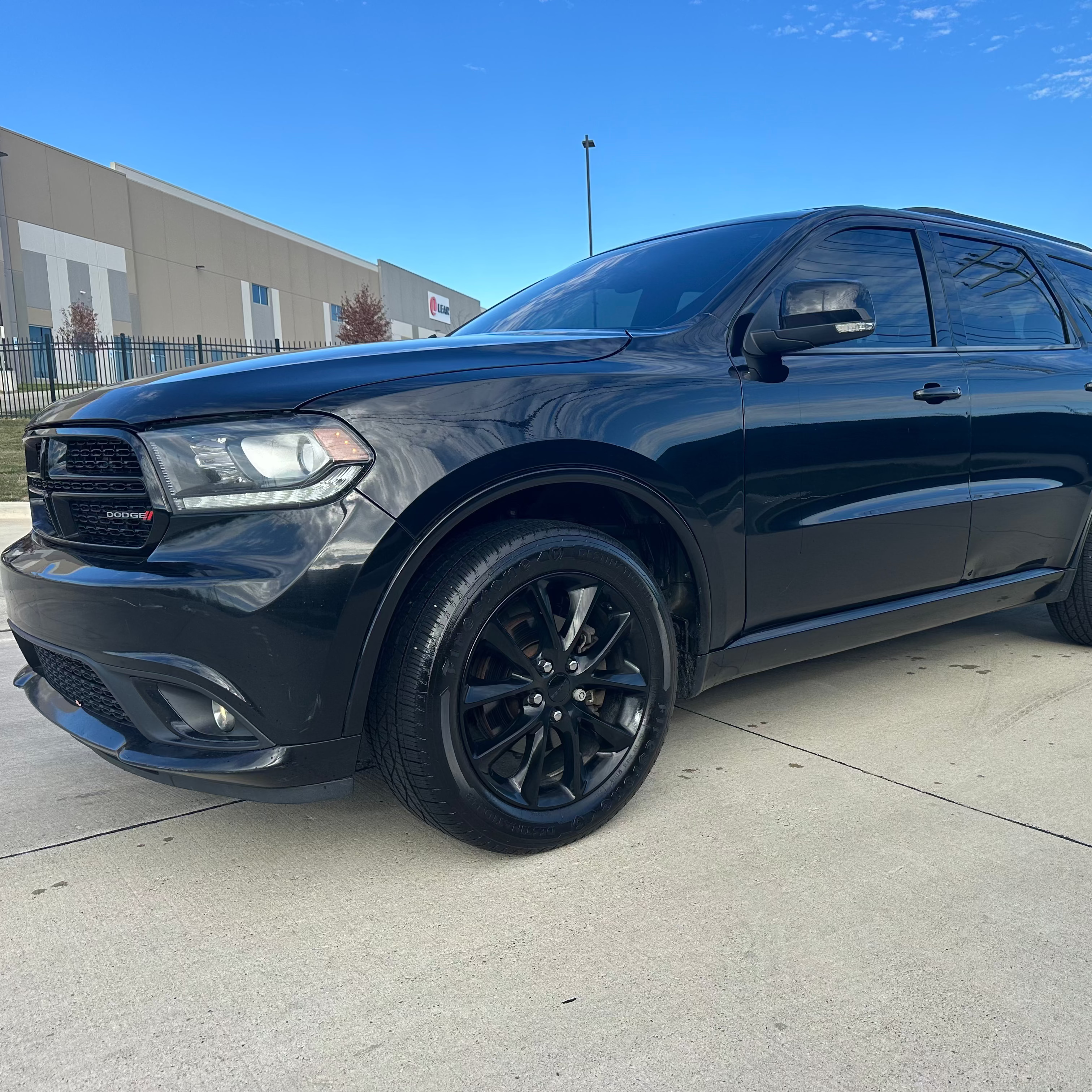 DODGE DURANGO FULL SIZE SUV